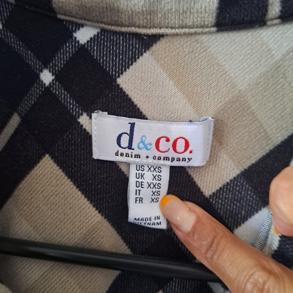 Denim & Co. Brushed Heavenly Jersey Plaid Button Front Shirt - Picture 4 of 6